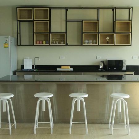 The Residence Thepkanjana Ban Khlong Krathum Baen Bagian luar foto