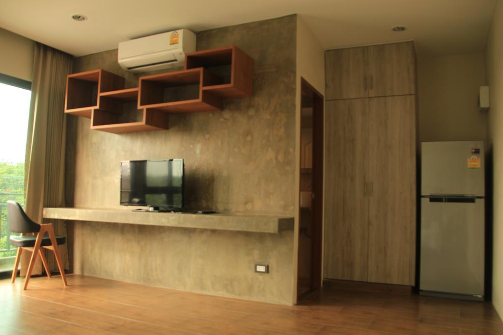 The Residence Thepkanjana Ban Khlong Krathum Baen Bagian luar foto