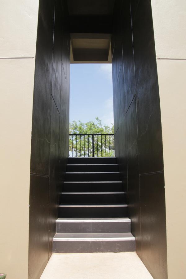 The Residence Thepkanjana Ban Khlong Krathum Baen Bagian luar foto