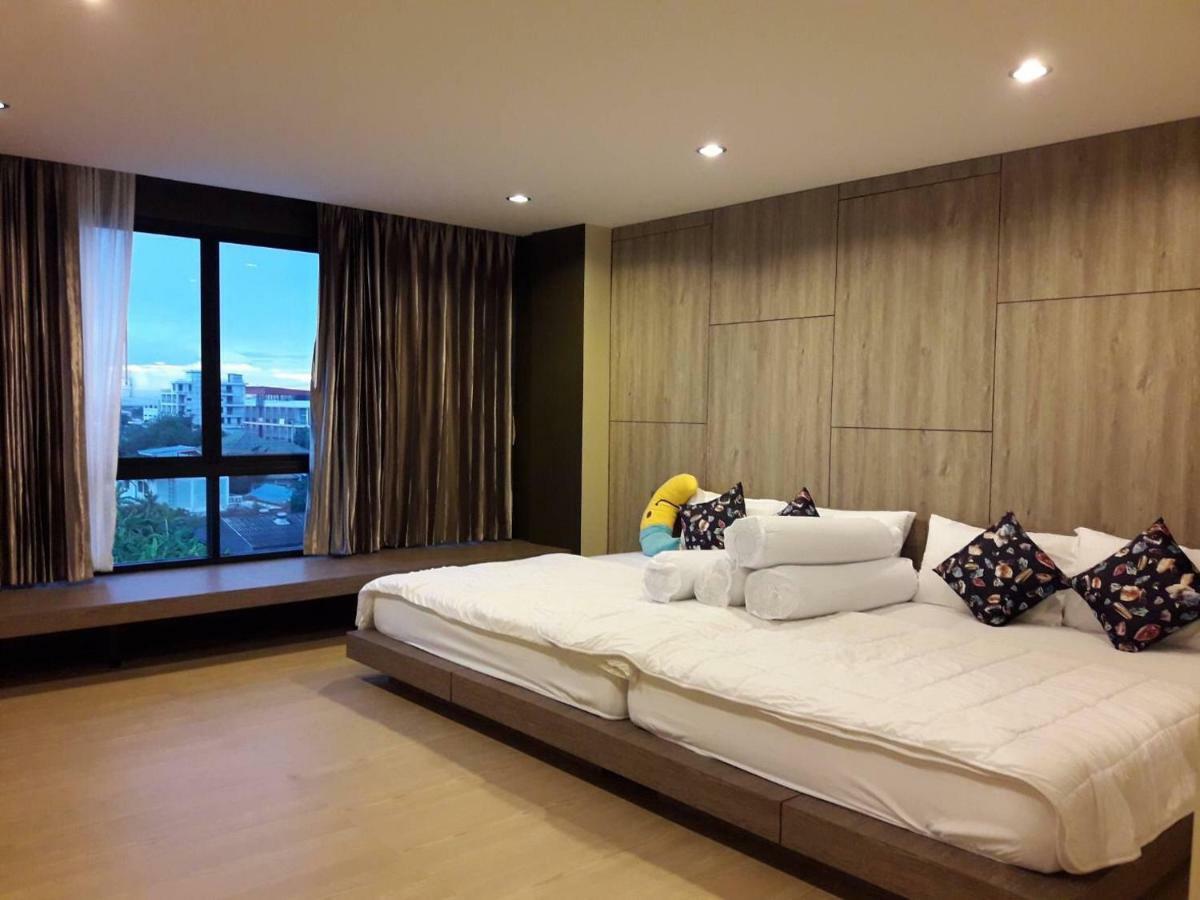 The Residence Thepkanjana Ban Khlong Krathum Baen Bagian luar foto